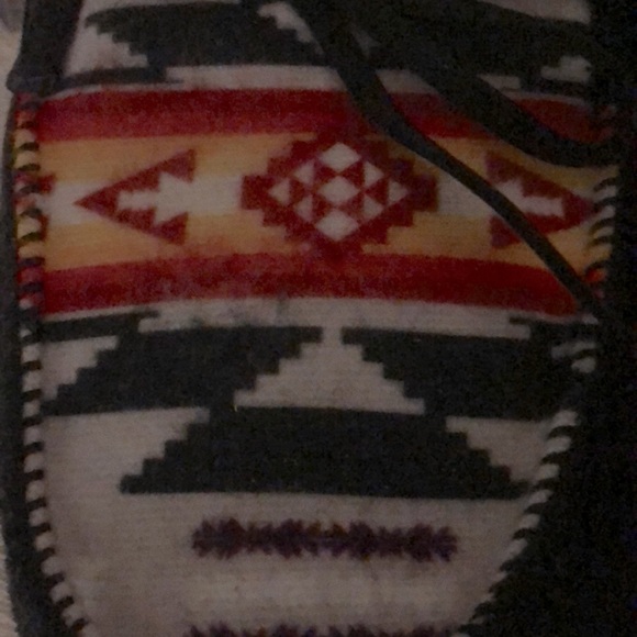 Nu Trendz mocassins, leukemias slippers size 14 but feels more like11 or12 - Picture 2 of 7